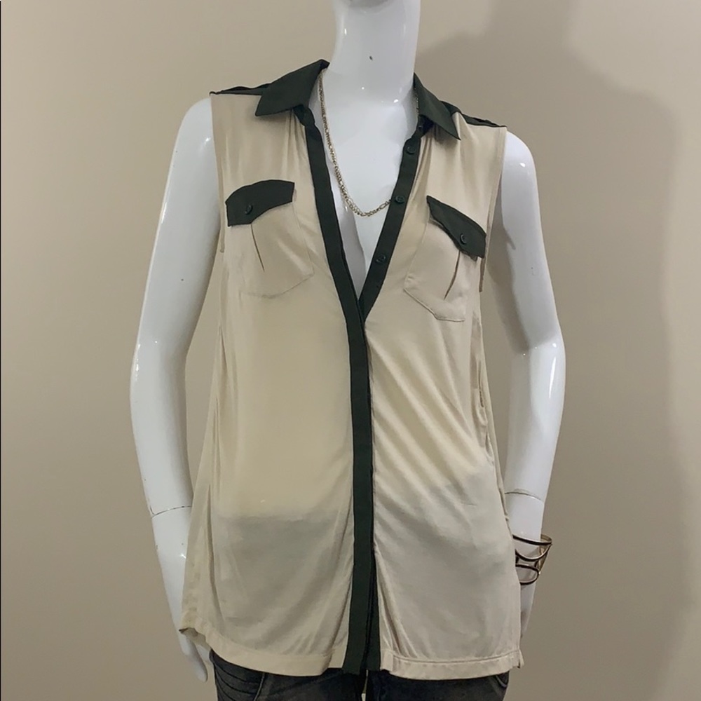 Bebe Cream Sleeveless Button Down Top